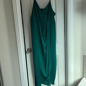 Green Express Dress with Slit